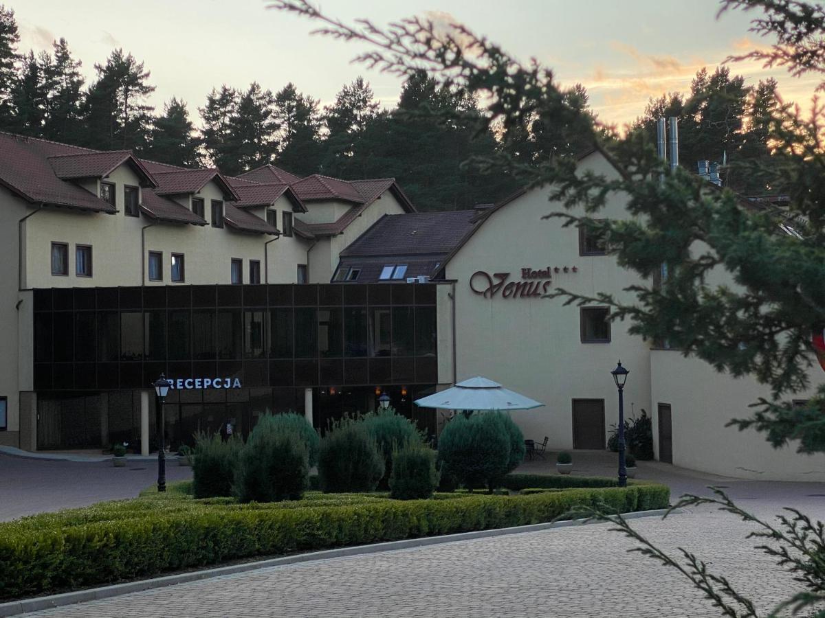 Hotel Venus Kolbudy Exterior foto